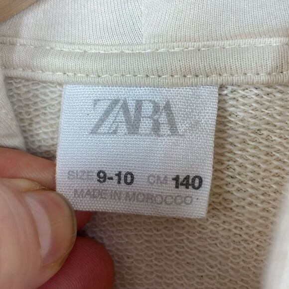 Zara Kids Sweatshirt with Hood graffiti print size 9-10 - Picture 8 of 10